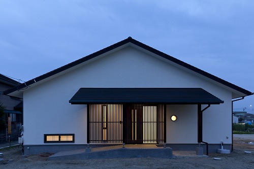 松山市小坂　和モダン平屋住宅